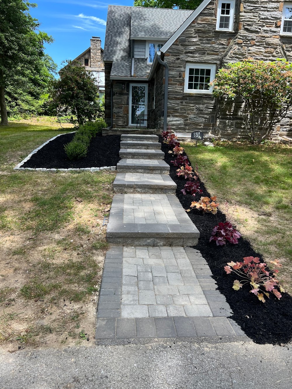Santivasci Landscaping LLC
